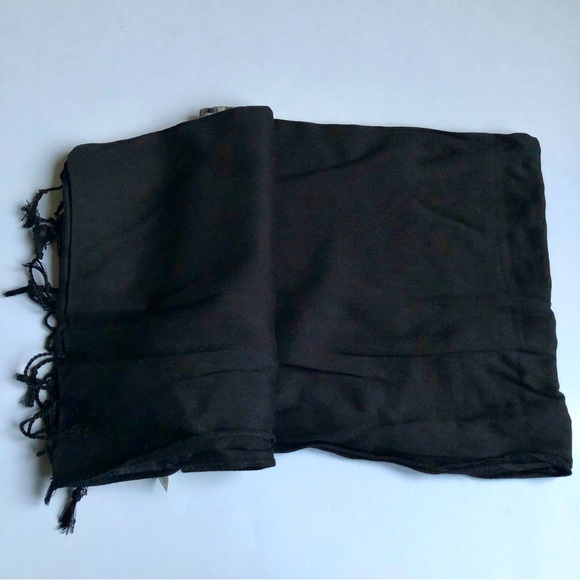 NEW APT 9 Scarf Fringe Black Women’s - Picture 6 of 15